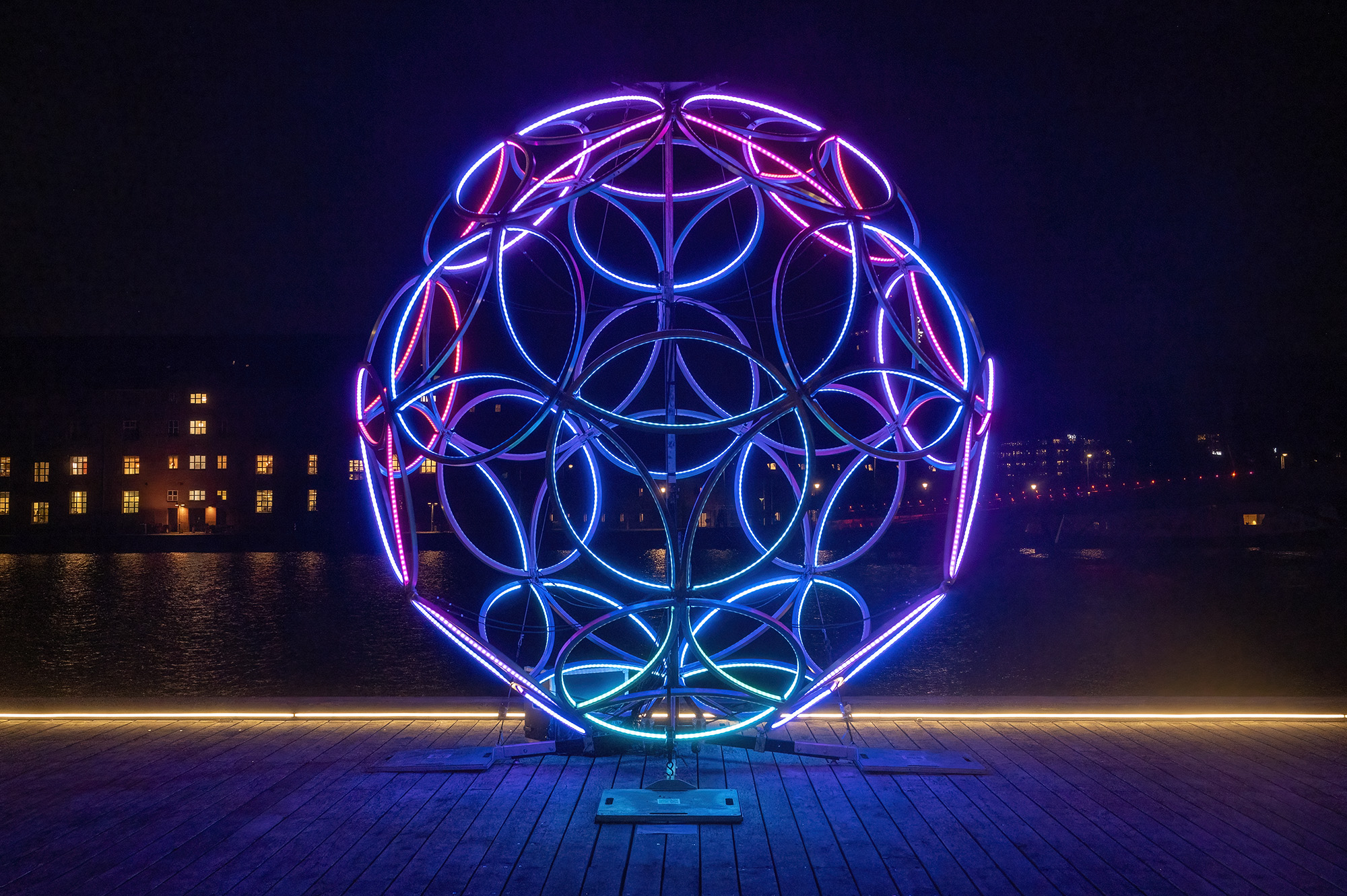 Copenhagen Light Festival: Neutrino